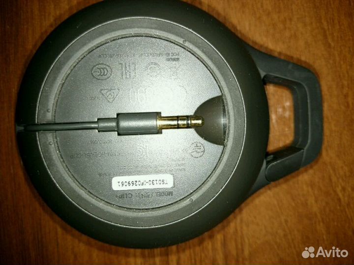 Портативная акустика JBL Clip