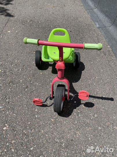 Трехколесный велосипед