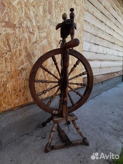 Прялка деревянная старинная