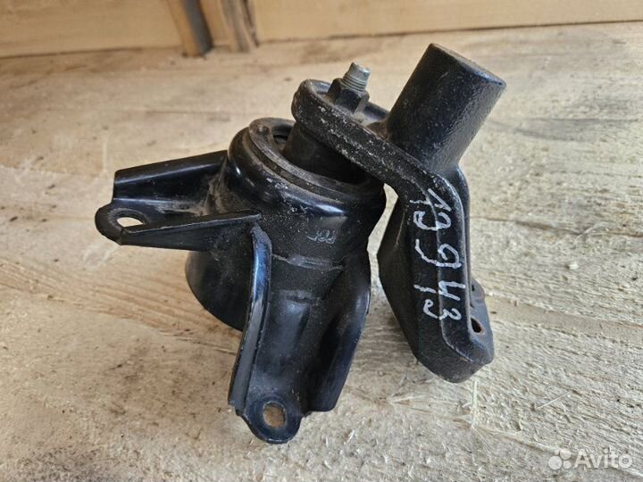 Опора (подушка) двигателя Hyundai Solaris седан