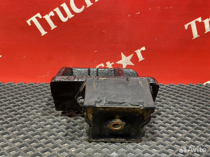 Кронштейн кпп 2023г Foton Auman