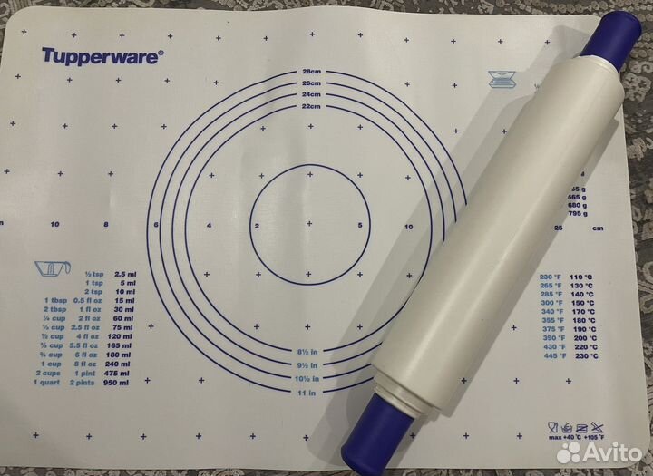 Подложка и скалка для теста от фирмы Tupperware