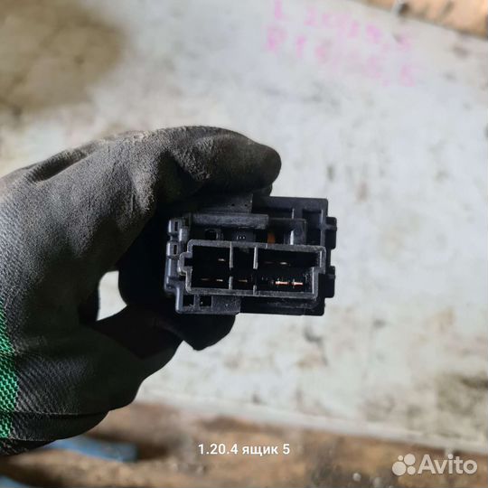 Переключатель дворников iran khodro samand