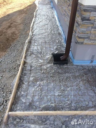 Бригада строителей