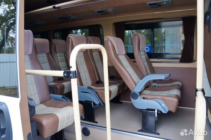 Аренда микроавтобуса 17 мест люкс