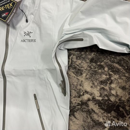 Ветровка Arcteryx Beta LT Gore-tex