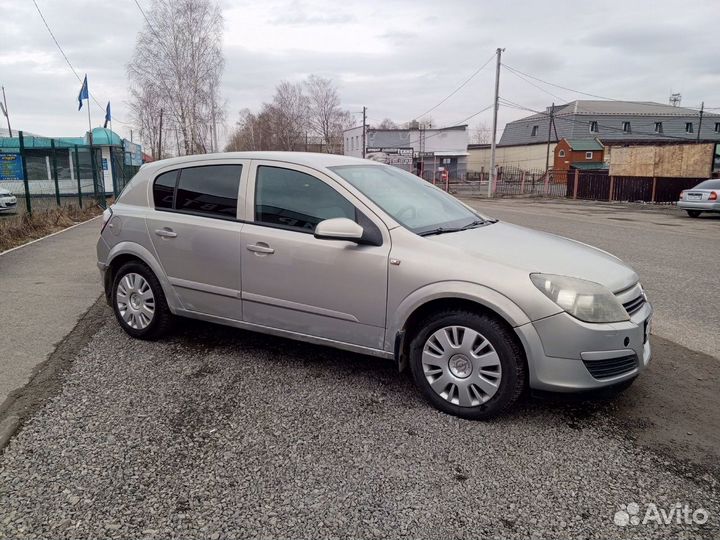 Opel Astra 1.6 МТ, 2005, 276 218 км