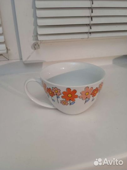 Кружки и чашки