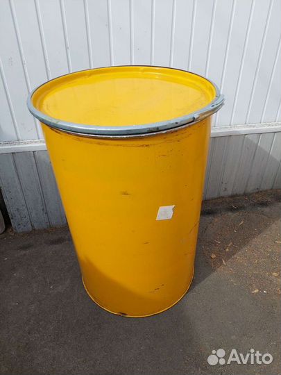Бочки пластиковые, металлические
