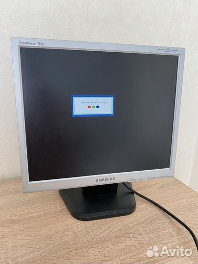 Монитор Samsung syncmaster 710n