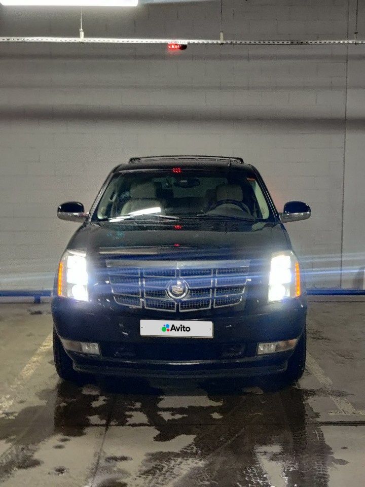 Cadillac Escalade: фото владельца