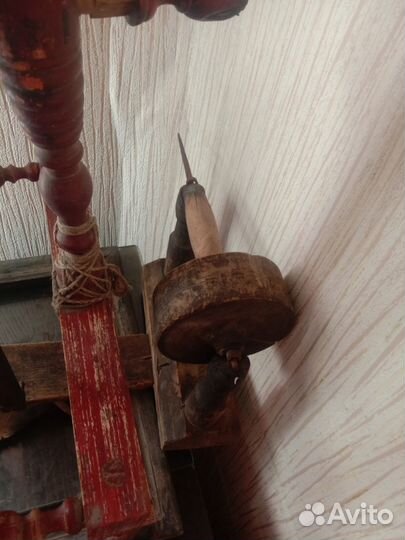 Прялка деревянная старинная