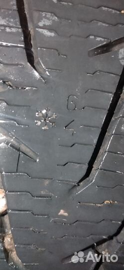 Nokian Tyres Hakkapeliitta 7 SUV 275/45 R20