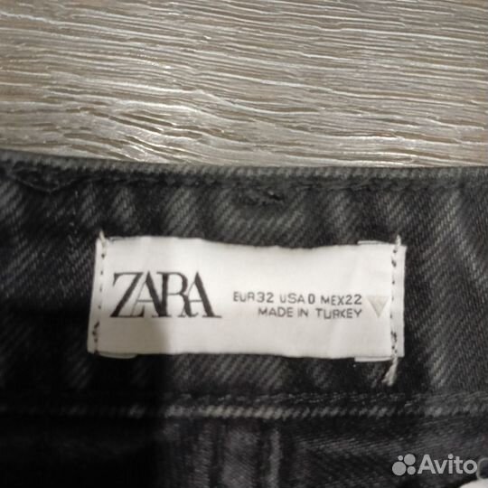 Джинсы zara