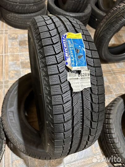 Michelin Latitude X-Ice 235/70 R16