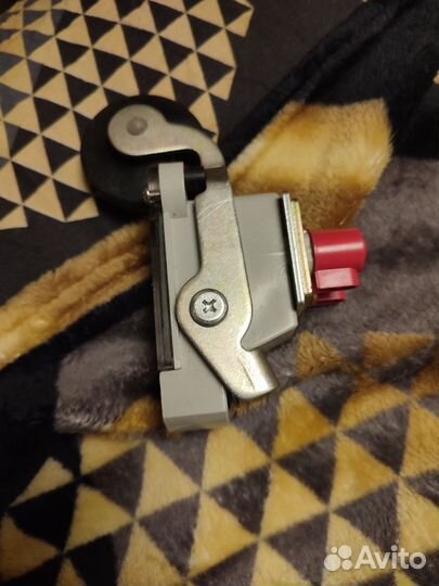 Концевой выключатель DI 101