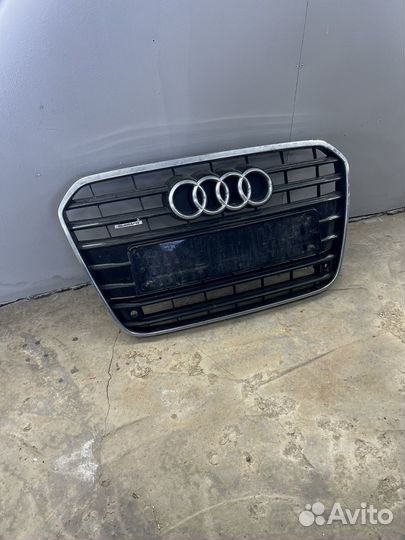 Решетка радиатора Audi А6 c7
