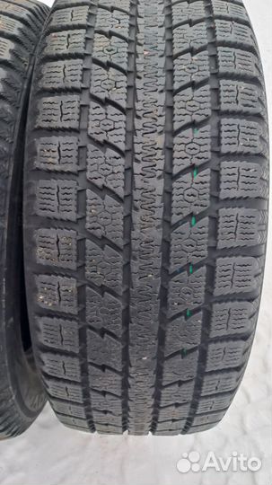 Toyo Observe GSi-5 225/55 R17