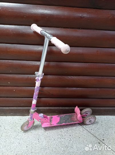 Самокат розовый