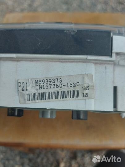 Приборная панель Mitsubishi Eclipse