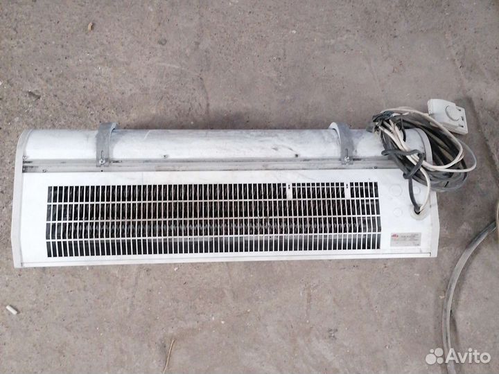 Frico воздушная тепловая завеса AD 210 E09