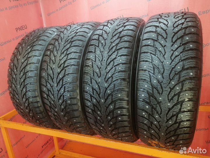 Nokian Tyres Hakkapeliitta 9 SUV 225/60 R17