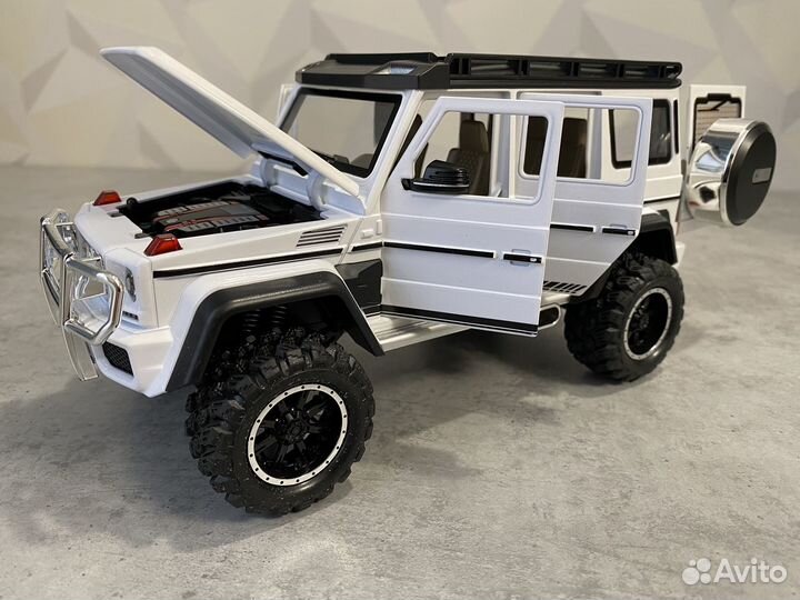 Игрушечная машинка Гелик металлическая