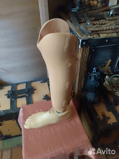 Протез правой ноги