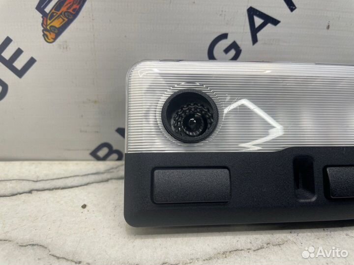 Плафон освещения салона Bmw E64