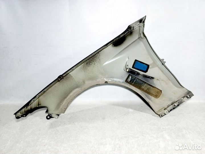 Правое крыло Genesis G70 Б/У