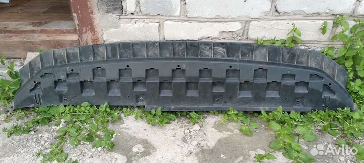 Пыльник бампера шкода