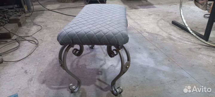 Банкетка пуфик кованый