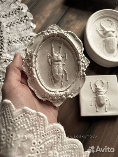 Панно барельеф гипсовое жуки