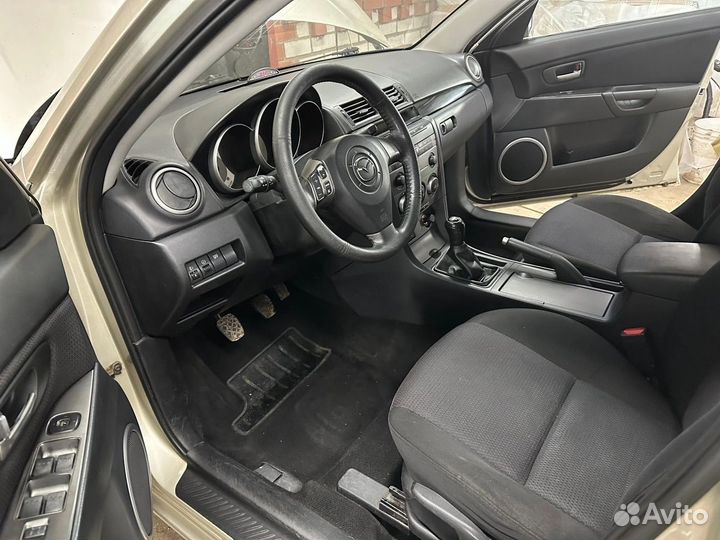 Mazda 3 2.0 МТ, 2008, 239 000 км