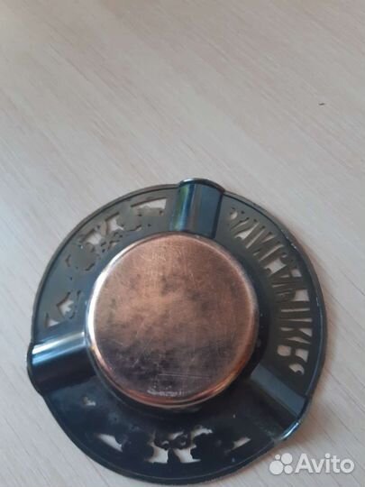 Пепельница медная