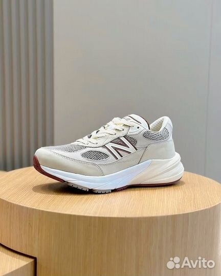 Кроссовки женские бежевые new balance