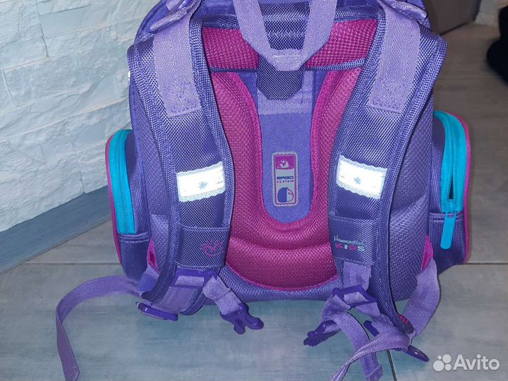 Школьный рюкзак hummingbird 1-4 класс