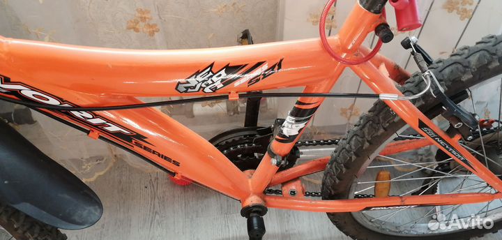 Велосипед горный 18-скоростной, 24 дюйма