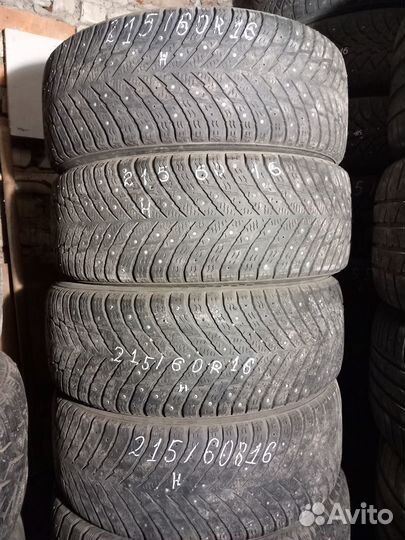 Nokian Tyres Hakkapeliitta 10 215/60 R16