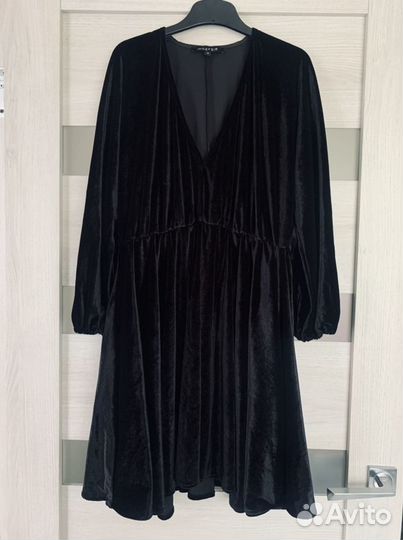 Бархатное платье