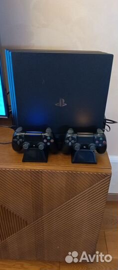 Sony playstation 4 PS4 pro 1tb 7208B