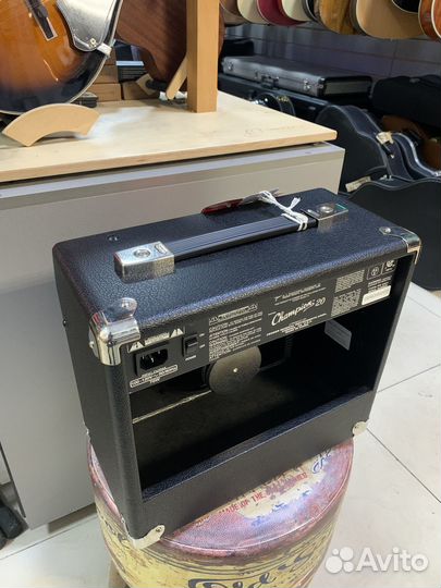 Гитарный комбоусилитель, 110 V Fender Champion 20
