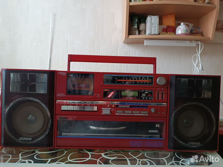 Магнитола victor DC-33(R) с проигрывателем винила