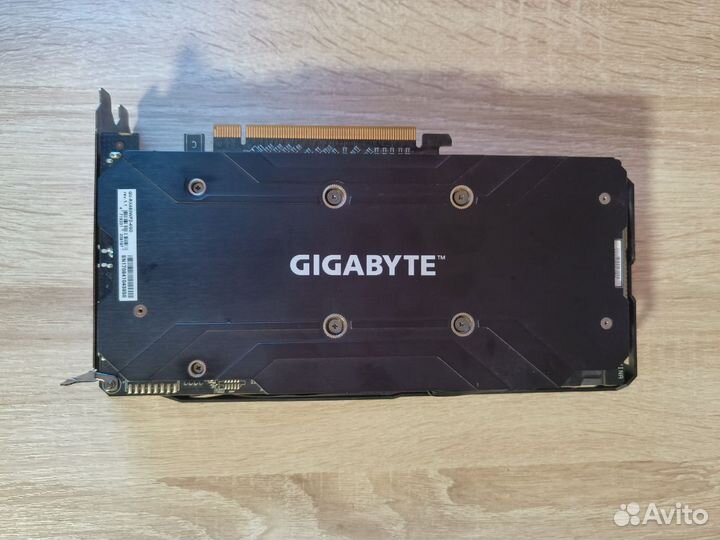 Видеокарта gigabyte RX 470 4 gb