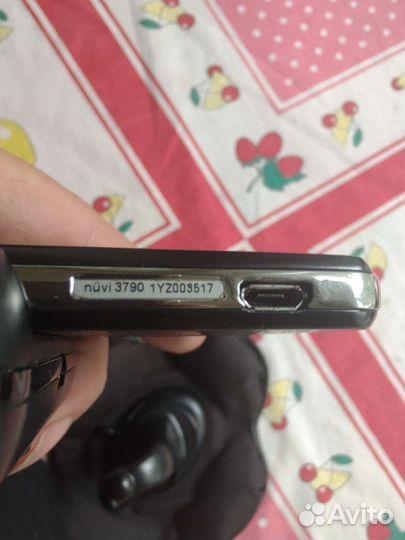 Навигатор Garmin Nuvi 3790 + подставка