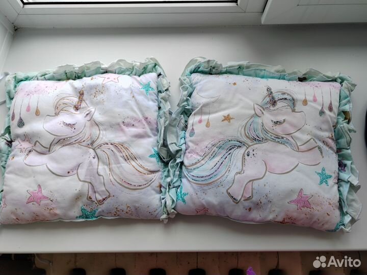 Комплект бортиков в кроватку для девочки