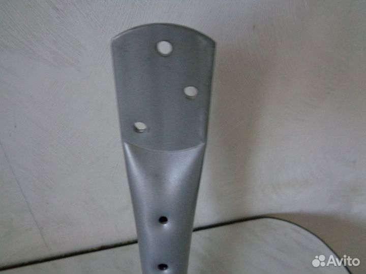 Кронштейн для телевизора (другого устр.) на стену