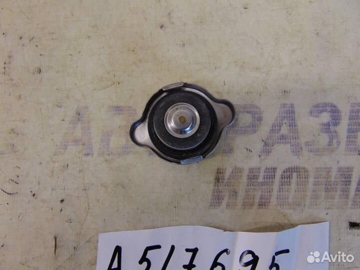 Крышка радиатора для Nissan 350Z 2002-2009г