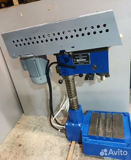 Сверлильный станок 2м112