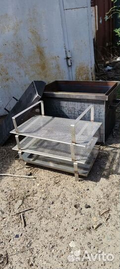 Коптильня горячего копчения новая